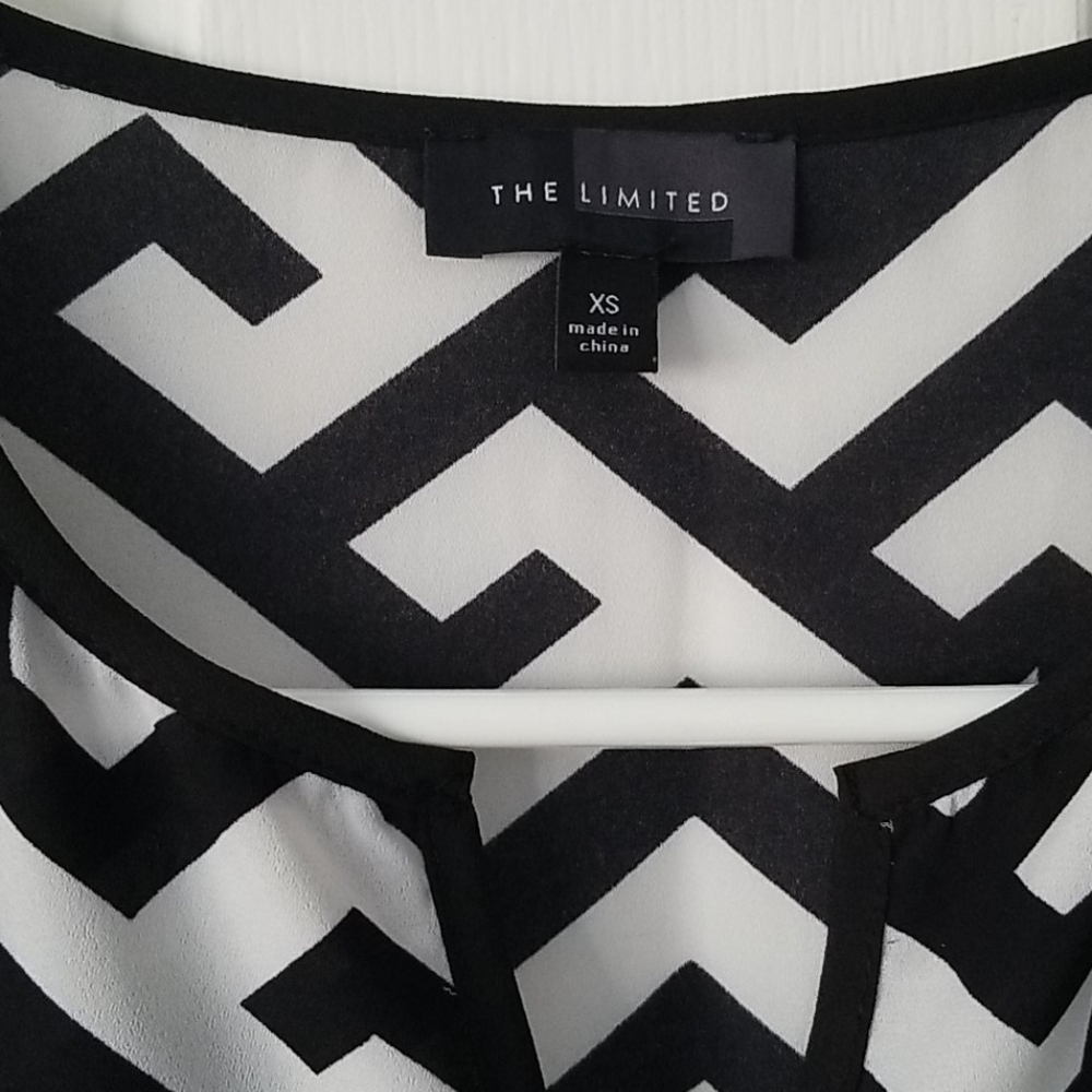 New Limited Shift Dress XS - Picture 2 of 5
